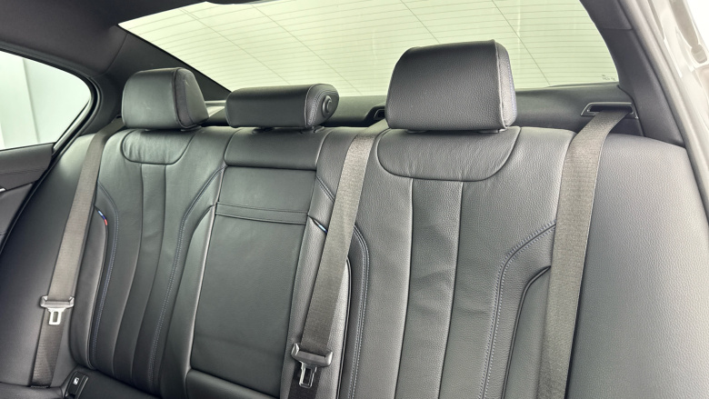 BMW 5 Series 520d MHT M Sport 4dr Step Auto Diesel Saloon